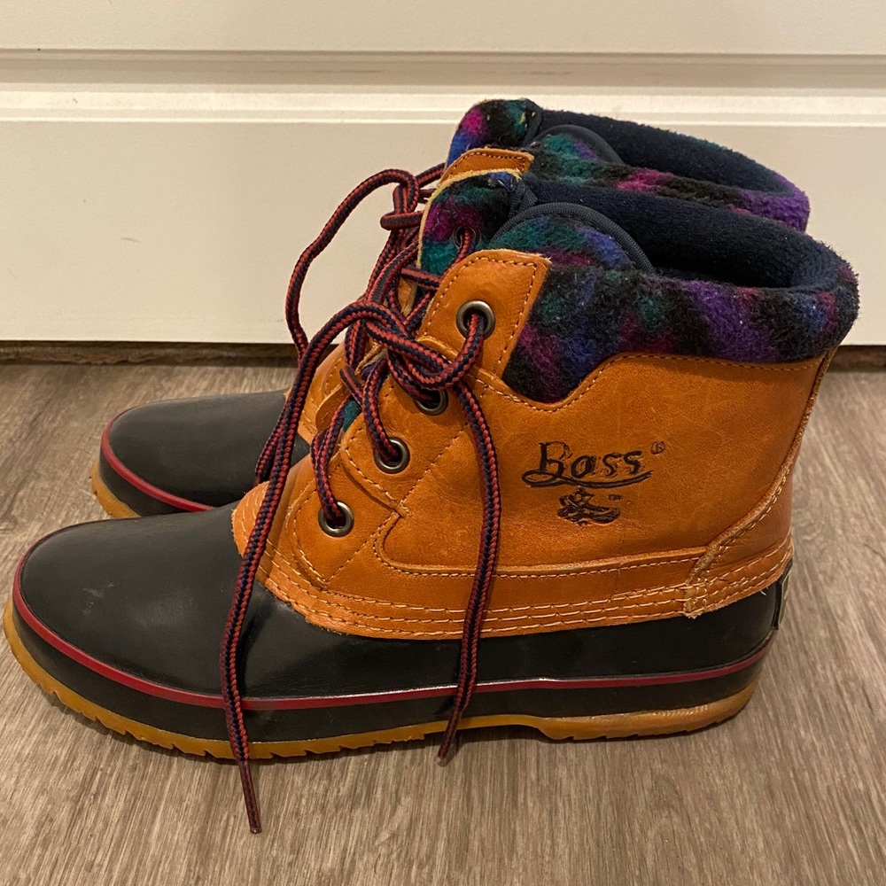 ❌SOLD❌ Bass Matterhorn Duck Boots